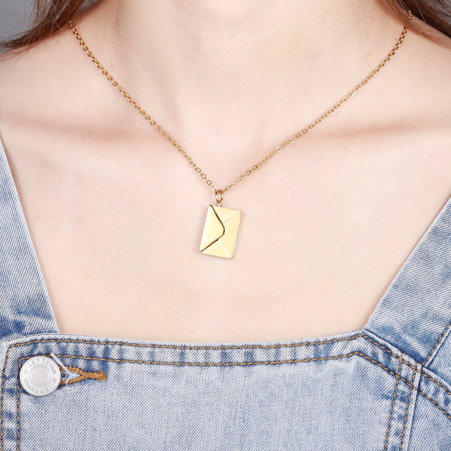 GoodsU™ I LOVE YOU Envelope Pendant Necklace