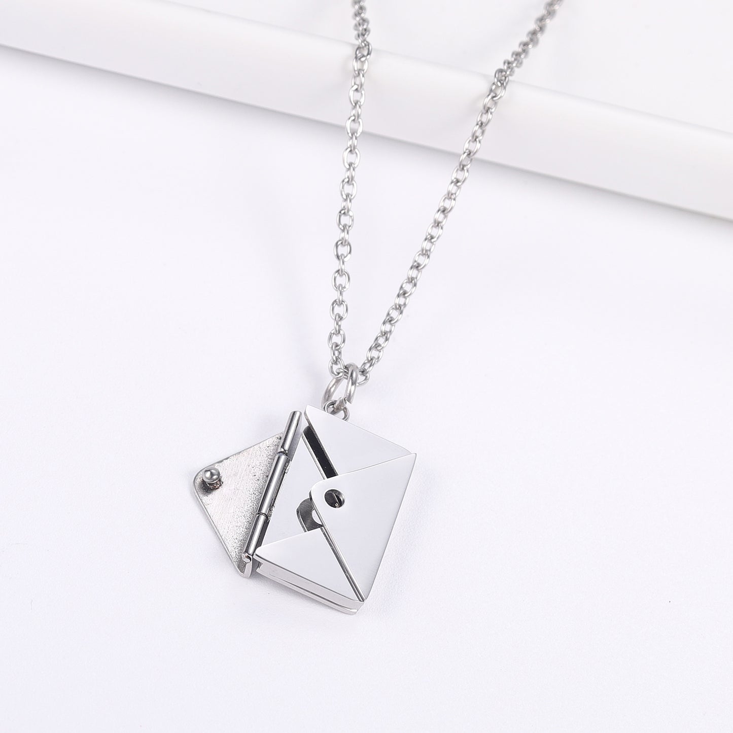 GoodsU™ I LOVE YOU Envelope Pendant Necklace